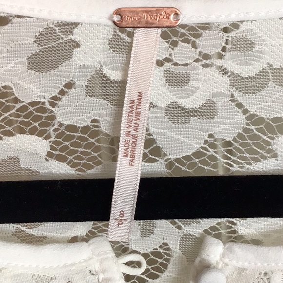 FREE PEOPLE BEAUTIFUL SHEER LACE TOP - Picture 8 of 16